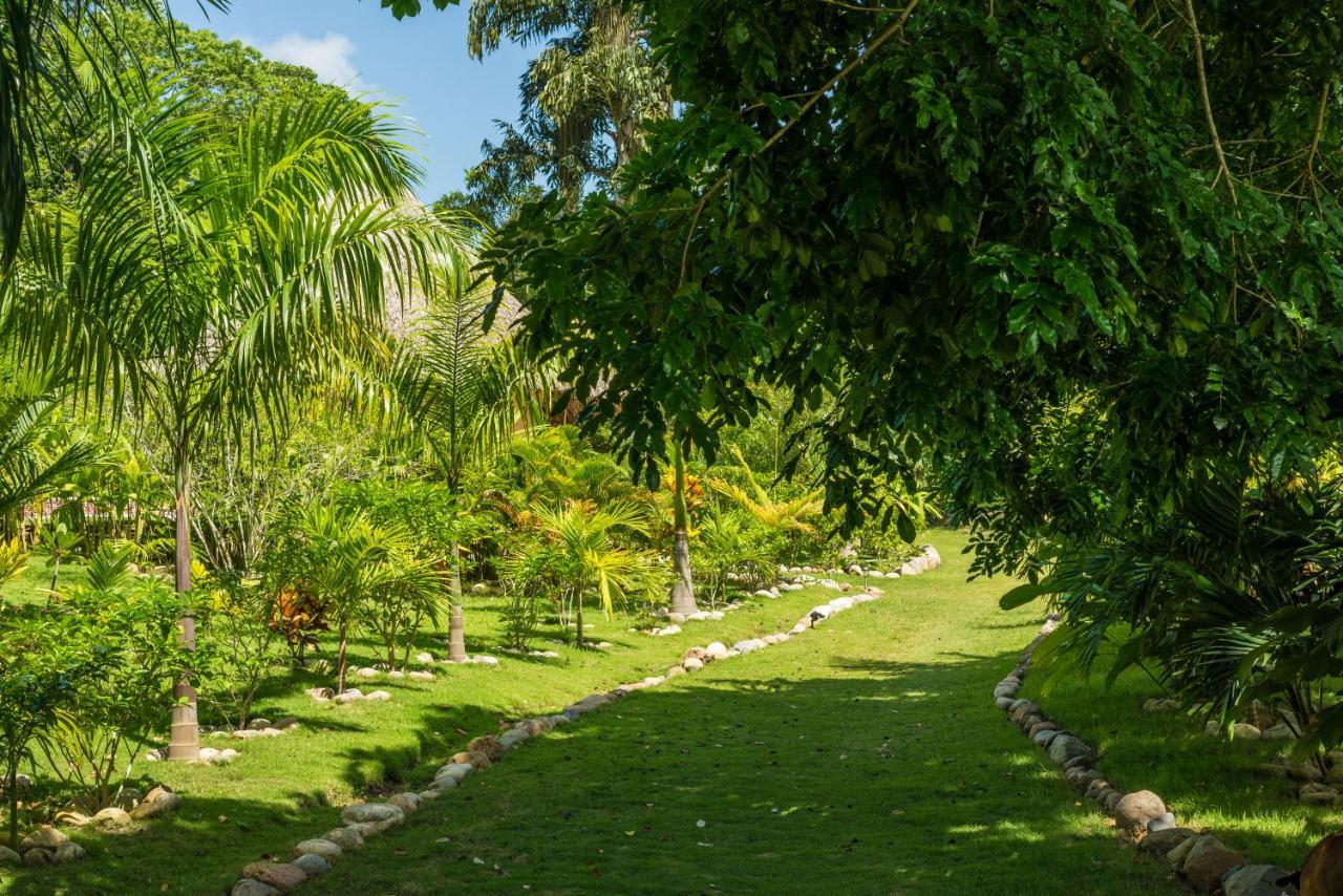 One Santuario Hotel Y Reserva Natural ปาโลมิโน ภายนอก รูปภาพ